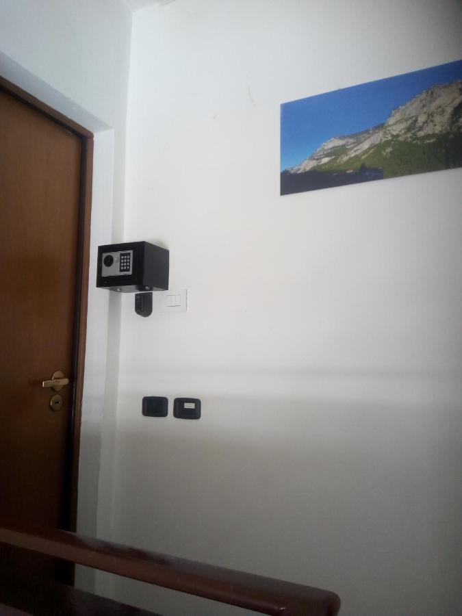 Pietramurata Appartamento Vista Montagna Terzo Piano Dro Eksteriør billede